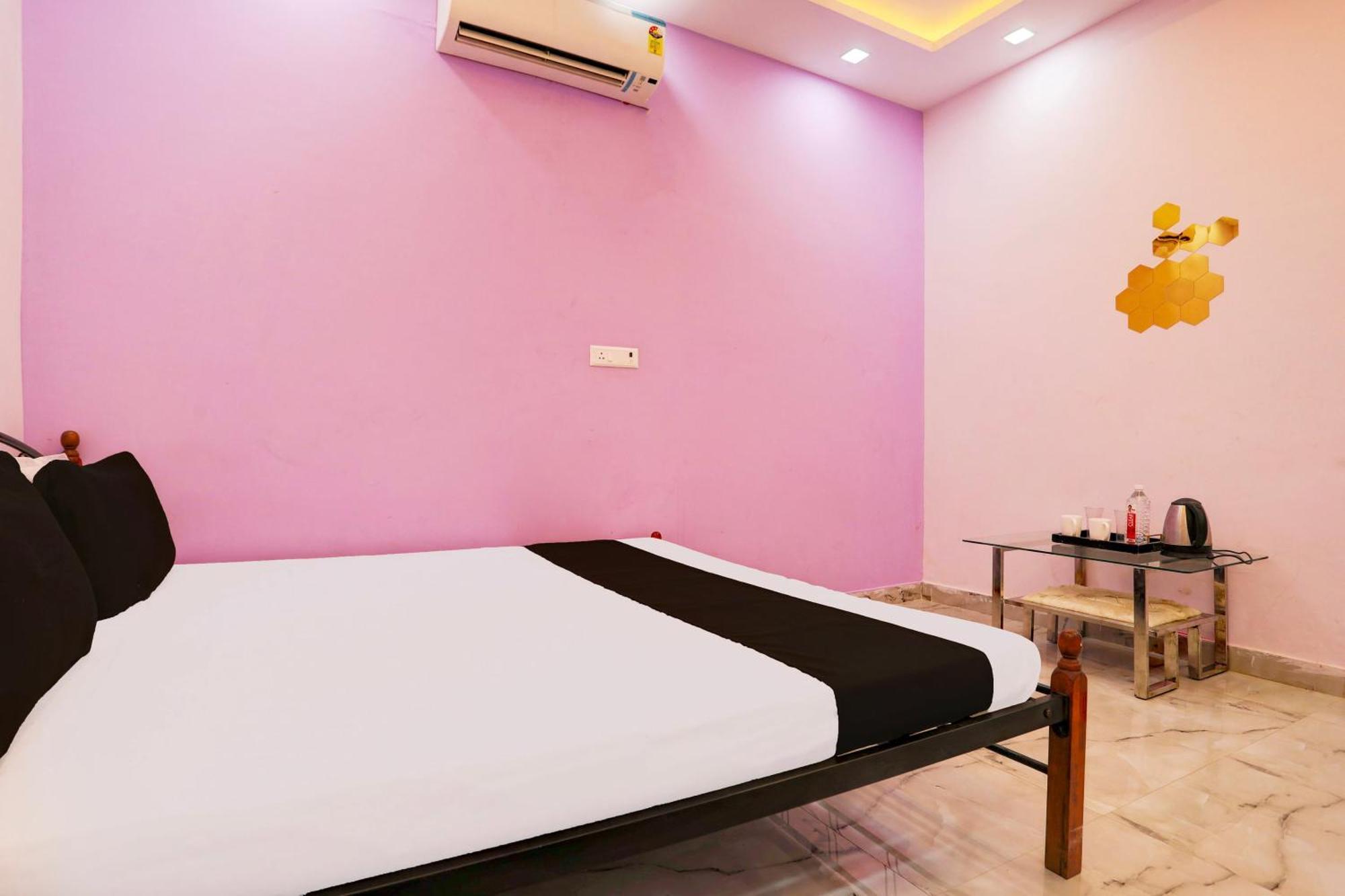 Hotel O Rajendra Palace Kanpur Exterior foto